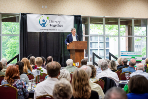 AuthorsforLiterature2025-DavidBaldacci-126