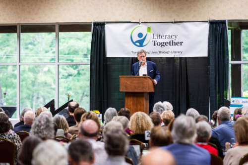 AuthorsforLiterature2025-DavidBaldacci-137