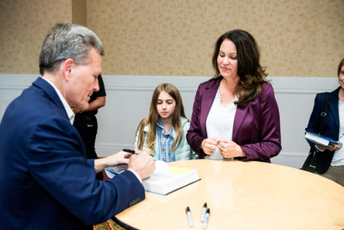 AuthorsforLiterature2025-DavidBaldacci-162