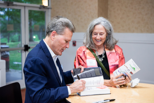 AuthorsforLiterature2025-DavidBaldacci-168