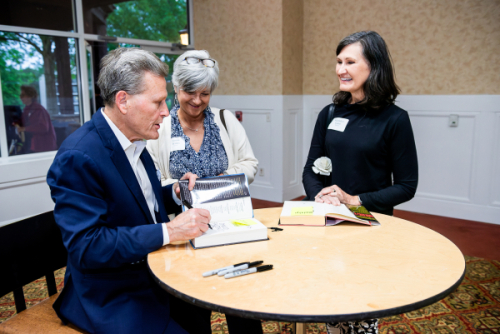 AuthorsforLiterature2025-DavidBaldacci-169